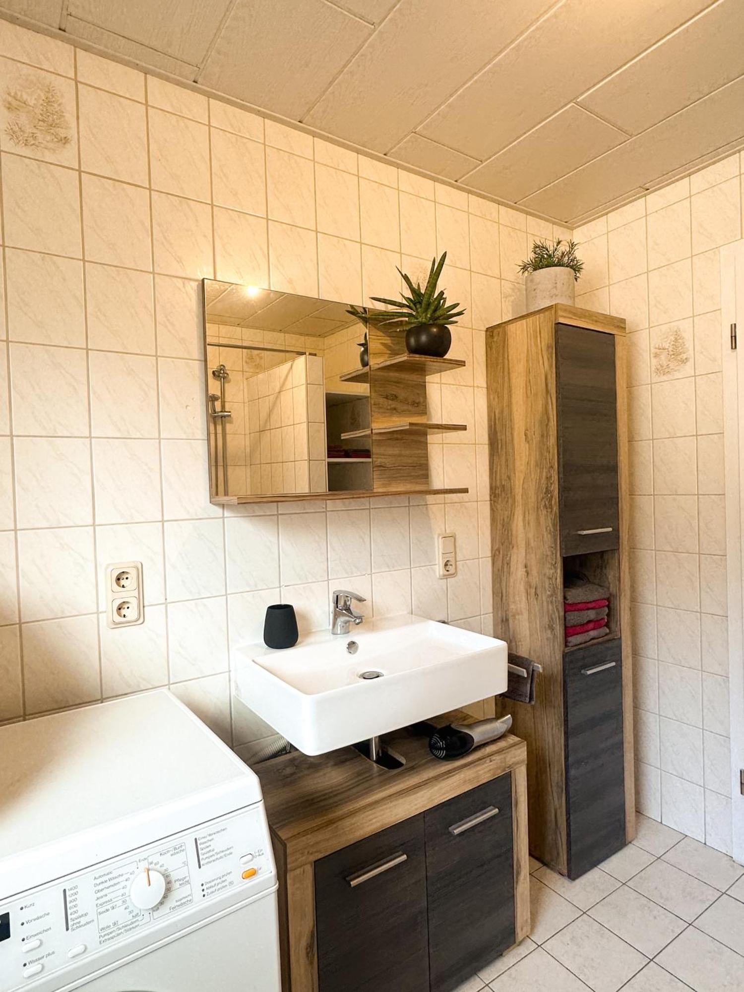 Gemuetliche Ferienwohnung In Der Eifel - Naehe Mosel Bausendorf Bagian luar foto